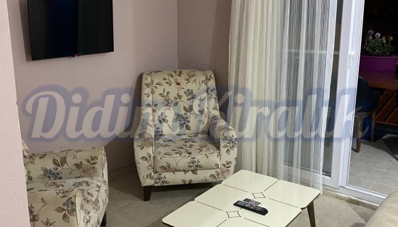 Didim Altınkum'da Sezonluk veya Aylık  Kiralık 1+1 Teras Kat Daire